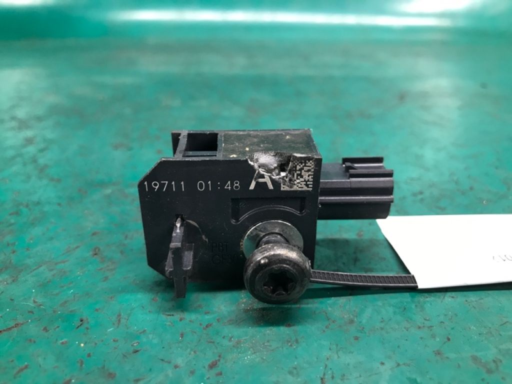 13574936 | Датчик удару задн. прав. CHEVROLET VOLT 10-15 - Фото 2