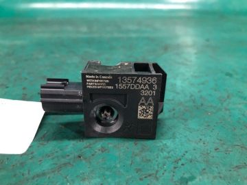 Датчик удара задн. прав. CHEVROLET VOLT 10-15