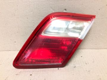 Ліхтар внутрішній задн. прав. TOYOTA CAMRY 40 06-11