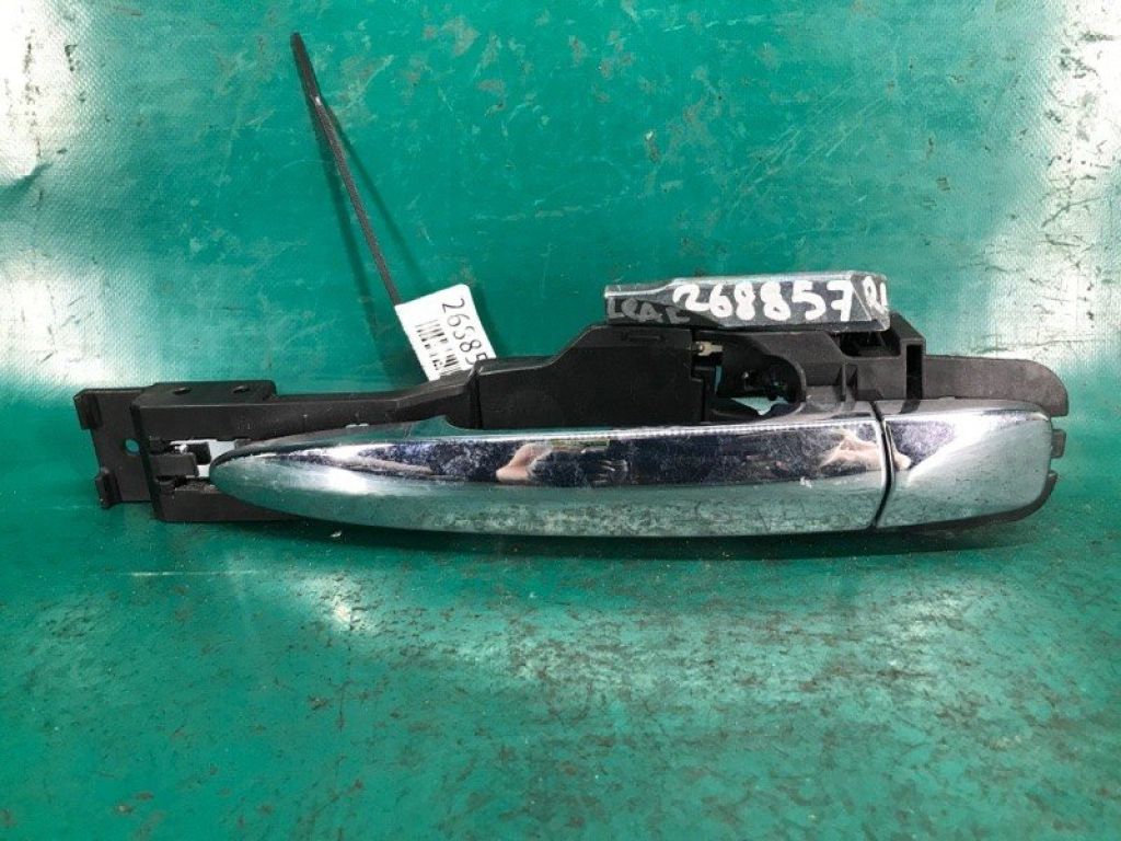 80640-1AA0A | Ручка двері зовнішня задн. лів. NISSAN LEAF 10-17