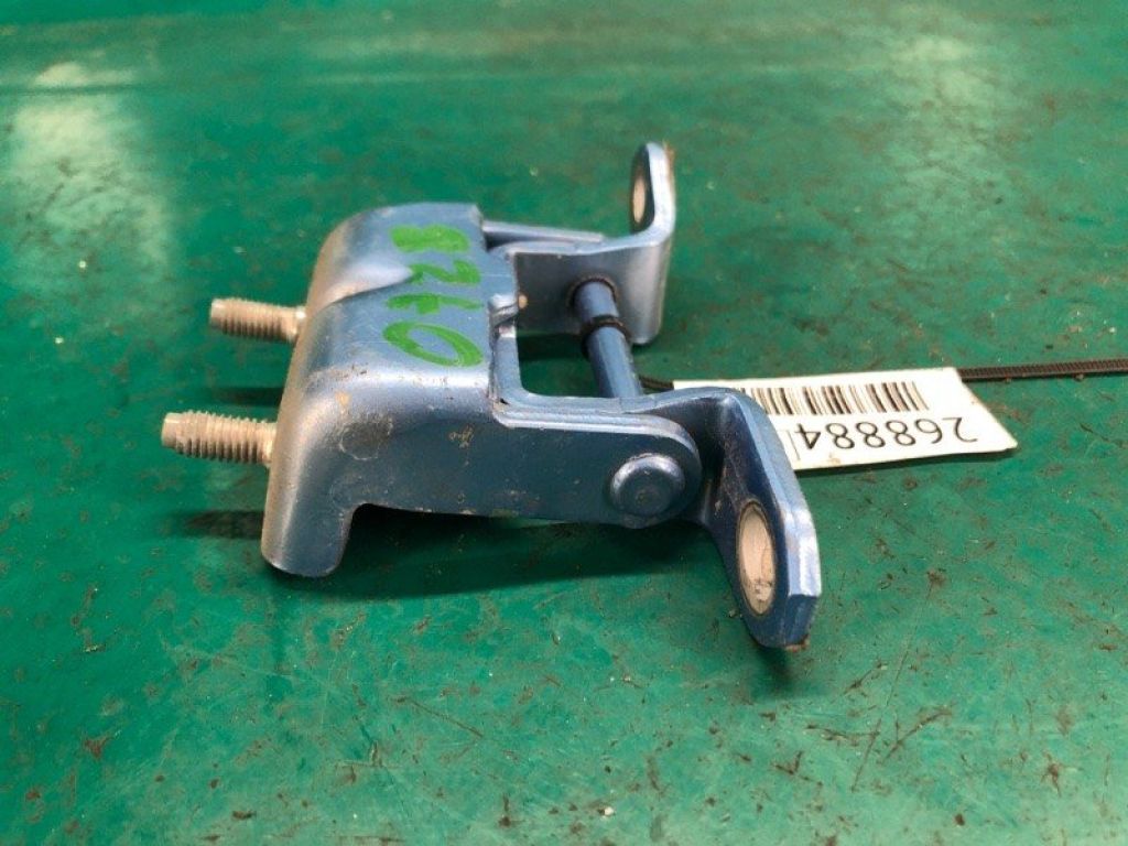 82400-3NA0A | Петля двері верхня задн. прав. NISSAN LEAF 10-17 - Фото 5