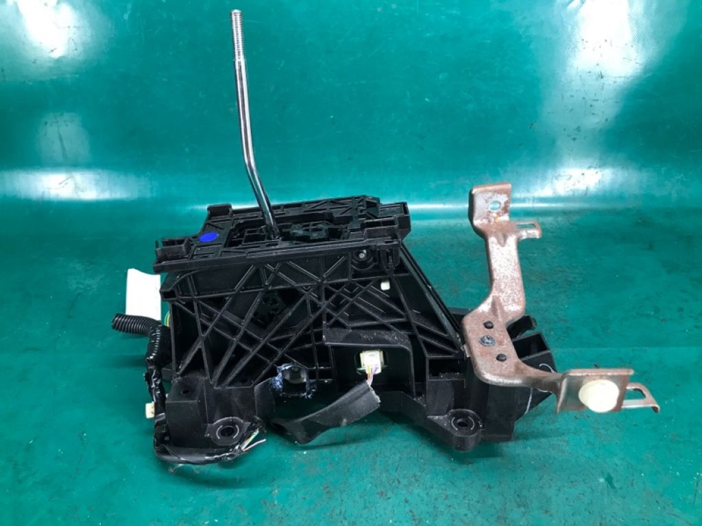 33560-06311 | Кулиса АКПП TOYOTA CAMRY 55 14-17 - Фото 4