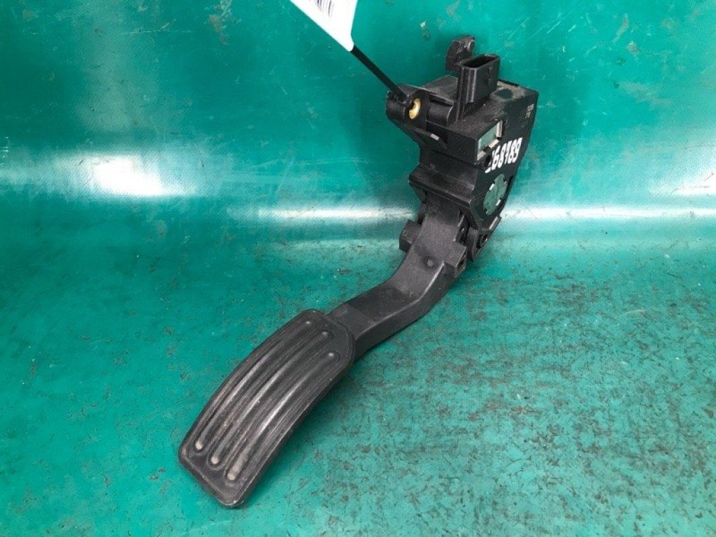 18002-1KM0A | Педаль газу NISSAN LEAF 10-17 - Фото 3