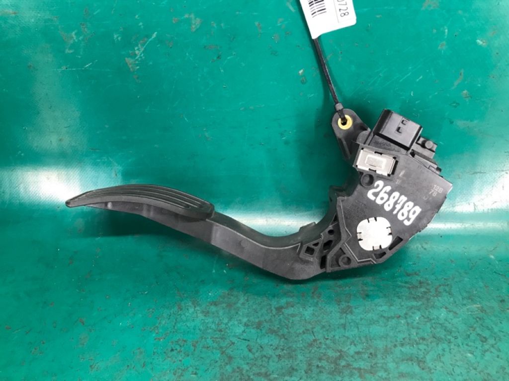 18002-1KM0A | Педаль газу NISSAN LEAF 10-17 - Фото 4