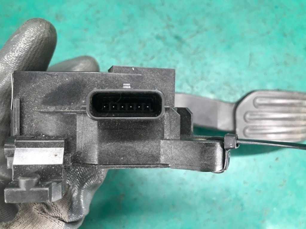 18002-1KM0A | Педаль газу NISSAN LEAF 10-17 - Фото 6