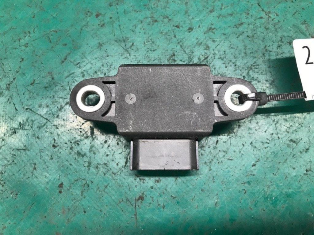 47930-JG200 | Датчик ESP NISSAN LEAF 10-17