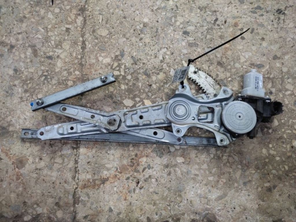 82721-3TA1A | Стеклоподъемник задн. лев. NISSAN ALTIMA L33 12-18