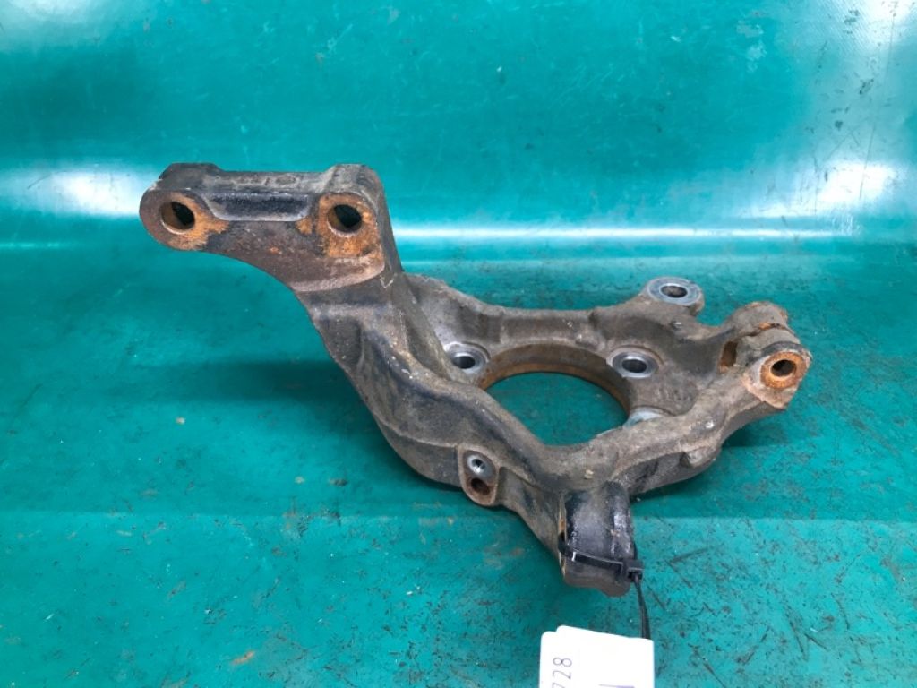 40015-1KA1A | Кулак поворотний передн. лів. NISSAN LEAF 10-17 - Фото 5