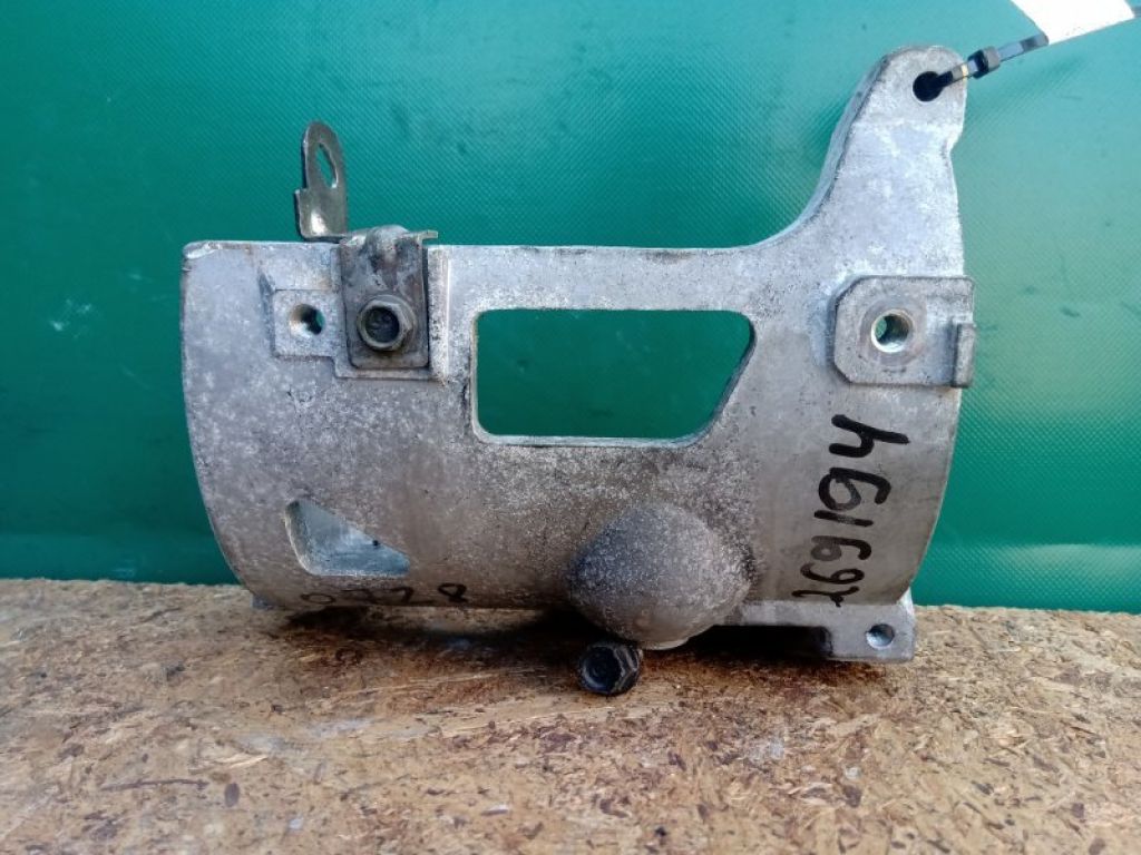 11910-3NA0A | Кронштейн компрессора кондиционера NISSAN LEAF 10-17 - Фото 4