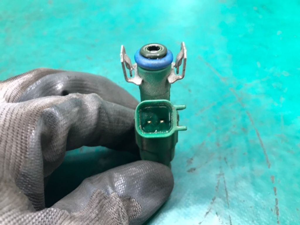 L361-13-250 | Форсунка паливна MAZDA 3 BK 03-08 - Фото 5