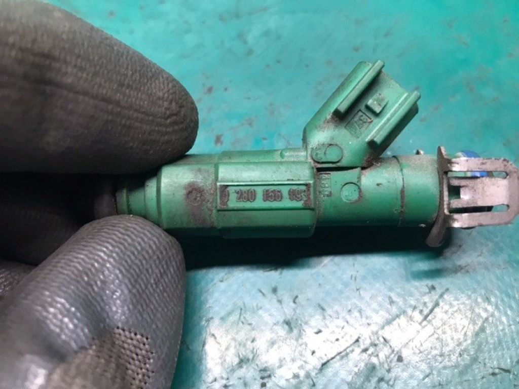 L361-13-250 | Форсунка паливна MAZDA 3 BK 03-08 - Фото 6