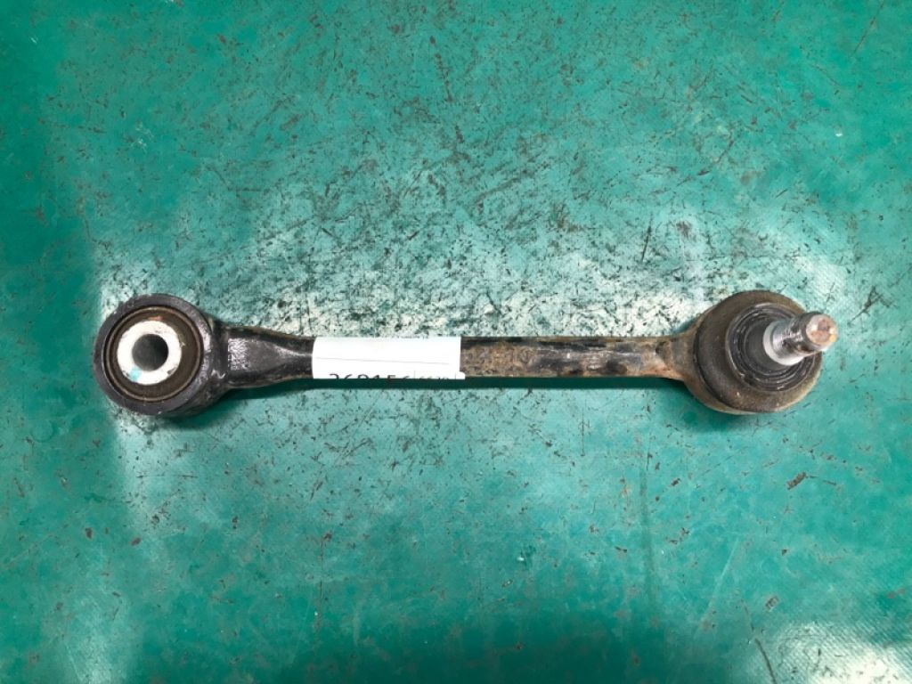 55250A9000 | Рычаг задней подвески поперечный нижний прав. KIA SEDONA 14-18