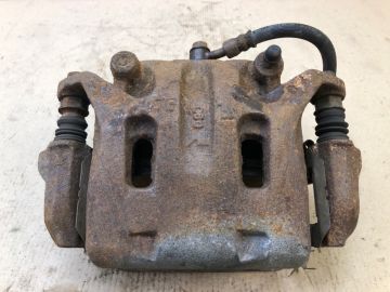 Суппорт тормозной передн. лев. INFINITI EX35(37) 07-12