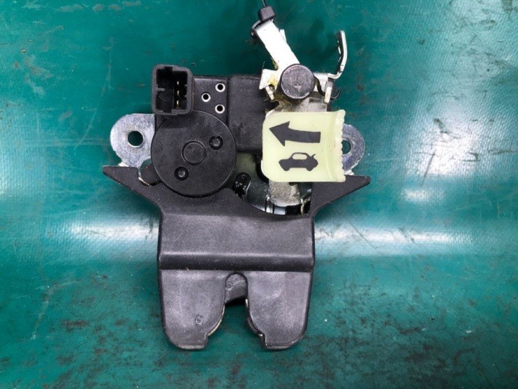 81230-2T001 | Замок кришки багажника KIA OPTIMA TF 11-16