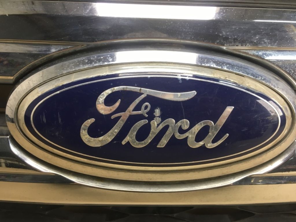 BT4Z-8200-ECP | Решетка радиатора FORD EDGE 06-14 - Фото 7