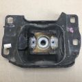 AV6Z-6068-A | Подушка АКПП FORD FOCUS 10-18 - Превью 2