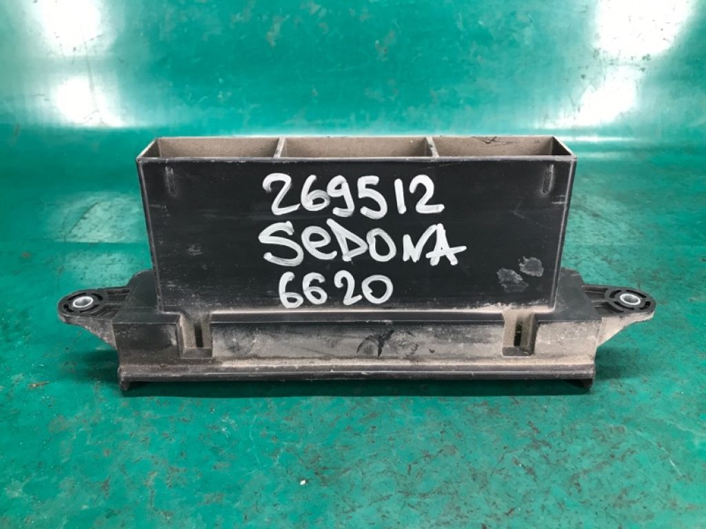 28212-A9100 | Воздухозаборник KIA SEDONA 14-18 - Фото 3