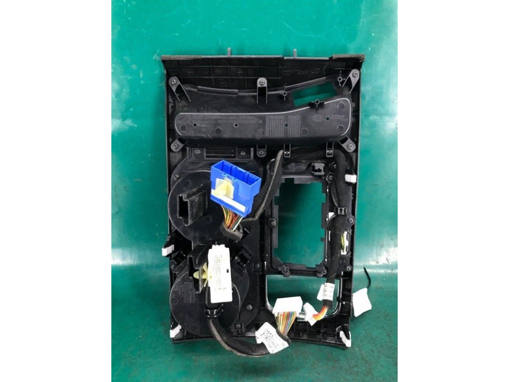 84603-A9EM0BH8 | Консоль центральная KIA SEDONA 14-18 - Фото 6