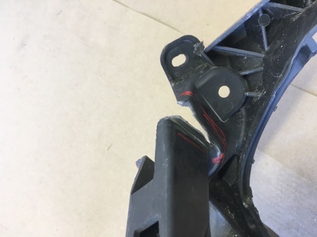 F1EZ-17C897-C | Накладка замка капота FORD FOCUS 10-18 - Фото 14