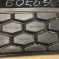 81481-12410 | Накладка противотуманной фары прав. TOYOTA COROLLA 18- - Превью 10