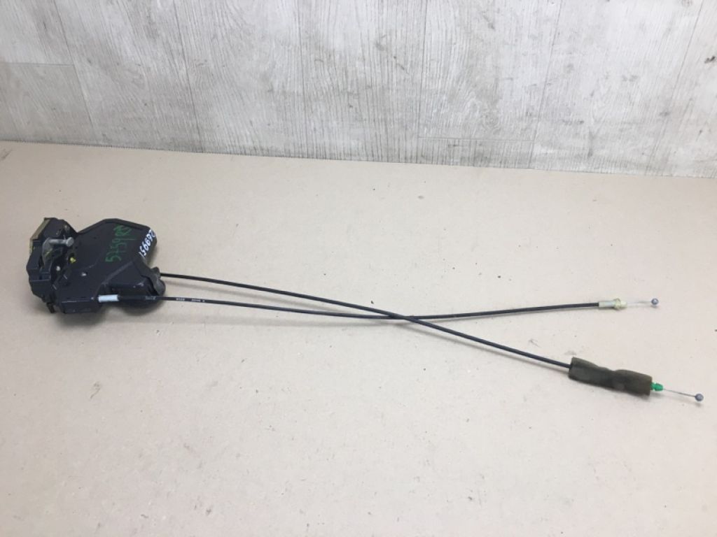 69050-33111 | Замок двери задн. прав. LEXUS ES300 ES330 01-06