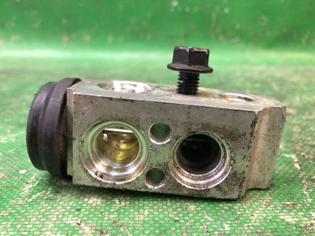 97626-2K000 | Клапан кондиціонера KIA SOUL AM 08-13