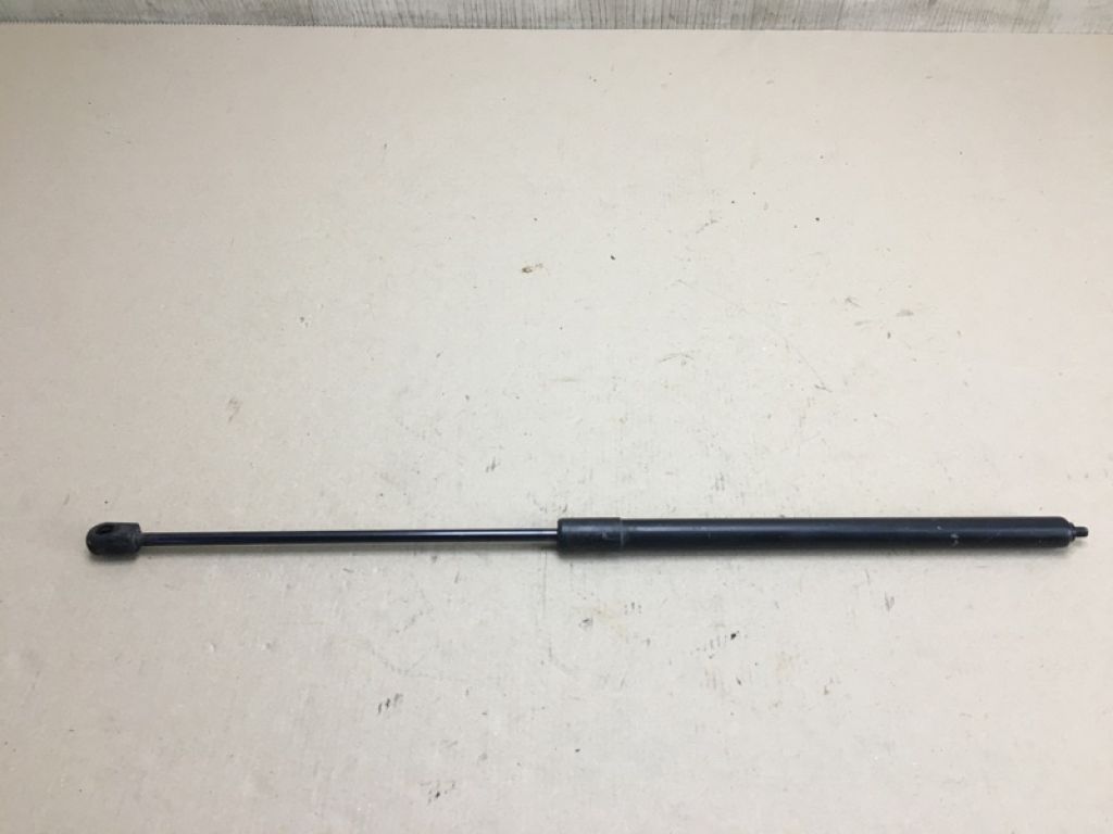 CP9Z-58406A10-B | Амортизатор кришки багажника FORD FOCUS 10-18 - Фото 2