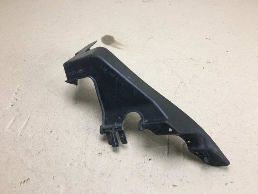 53291-06010 | Дефлектор радіатора прав. TOYOTA CAMRY 30 02-06 - Фото 3