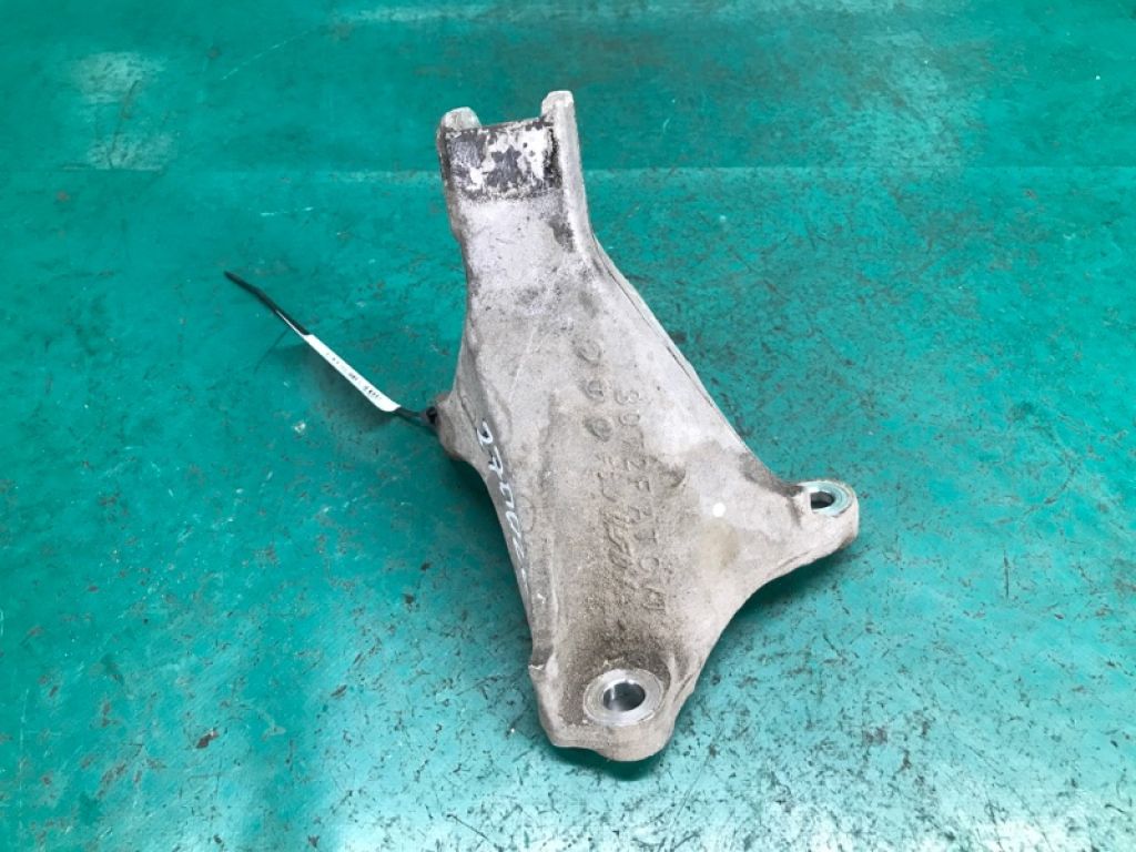 50630-T2F-A01 | Кронштейн двигуна передн. ACURA TLX 14-17 - Фото 5