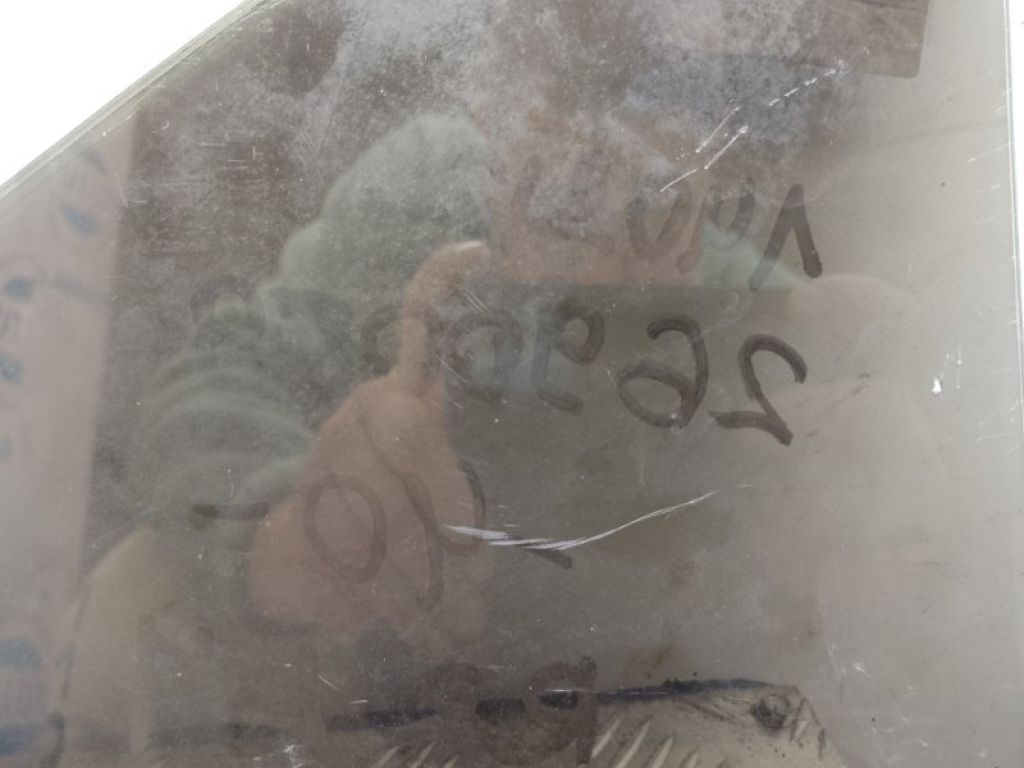 68124-33060 | Стекло двери глухое задн. лев. TOYOTA CAMRY 40 06-11 - Фото 4