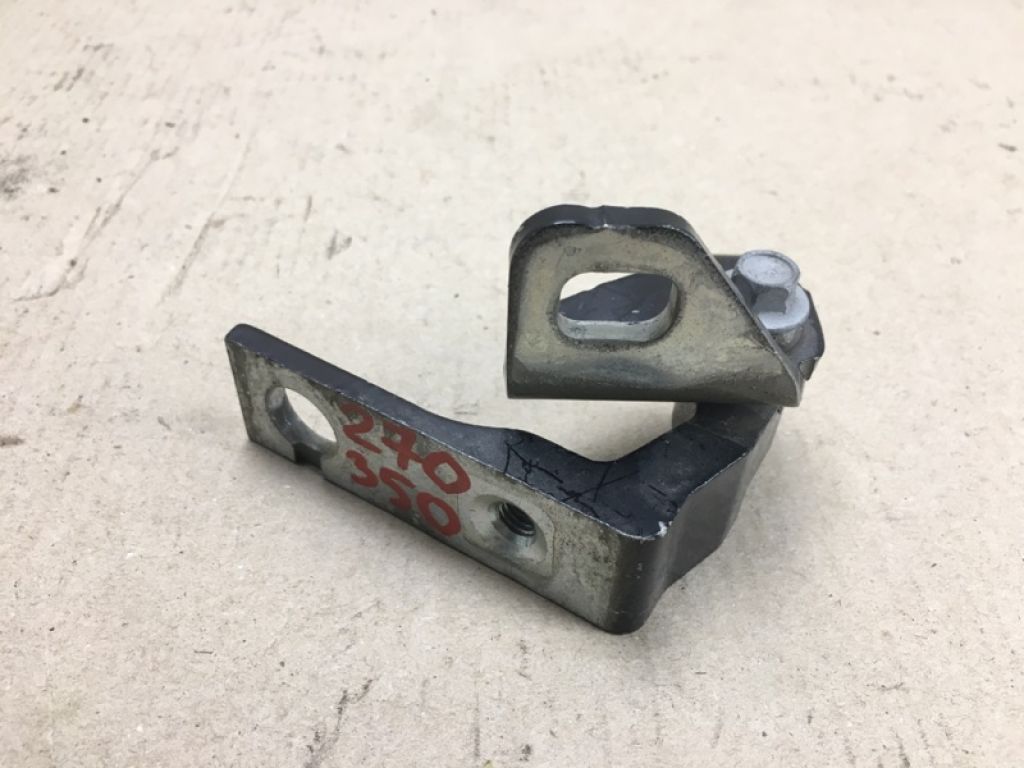 AM5Z-5826802-A | Петля двери нижняя задн. прав. FORD FOCUS 10-18 - Фото 3