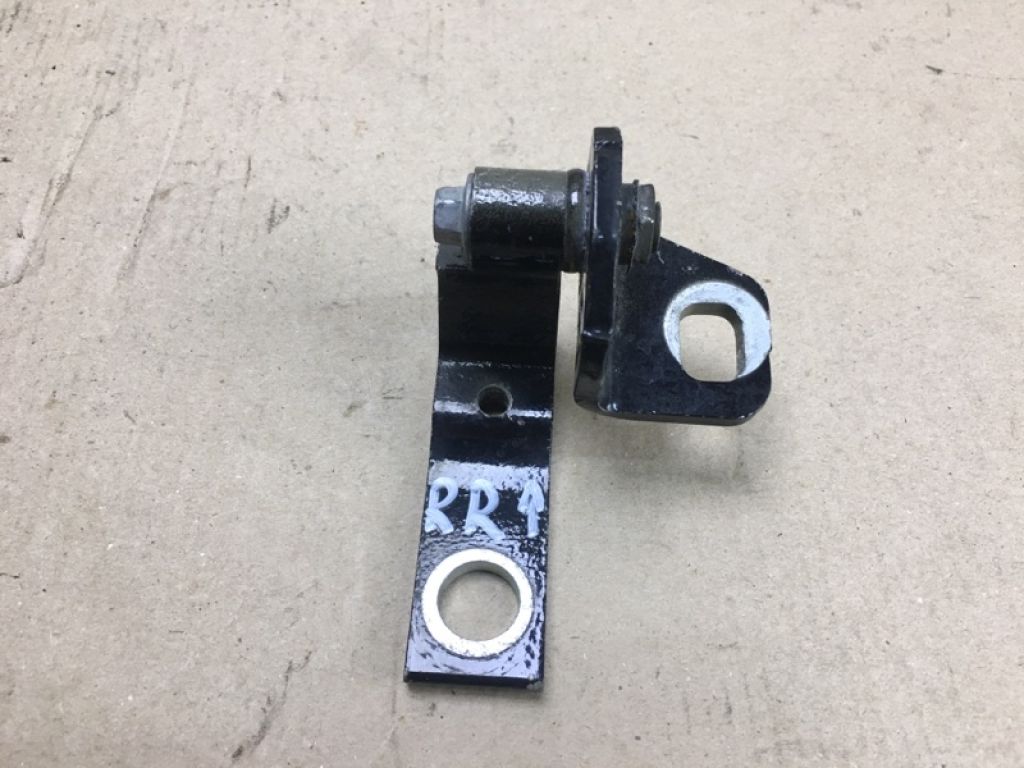 CP9Z-5422800-A | Петля двери верхняя задн. прав. FORD FOCUS 10-18