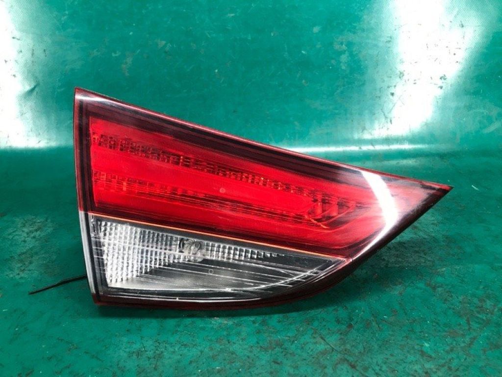 92403-3Y500 | Фонарь внутренний задн. лев. HYUNDAI ELANTRA MD 10-15