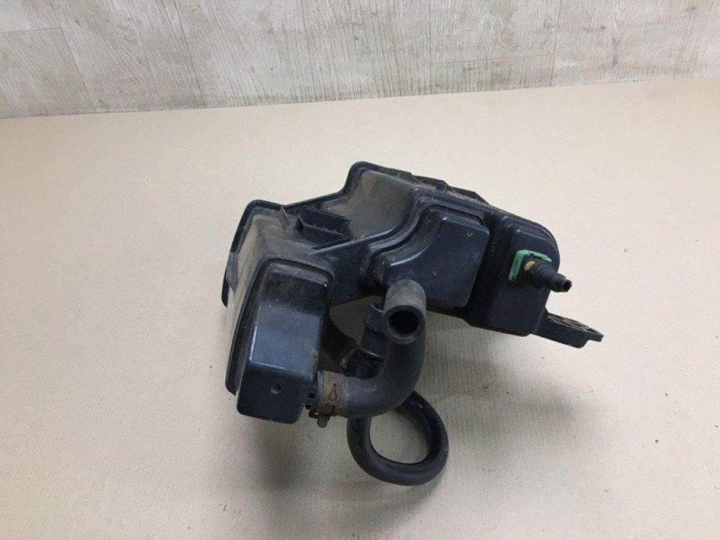 LF67-13-970C | Абсорбер паливний MAZDA 3 BK 03-08 - Фото 2