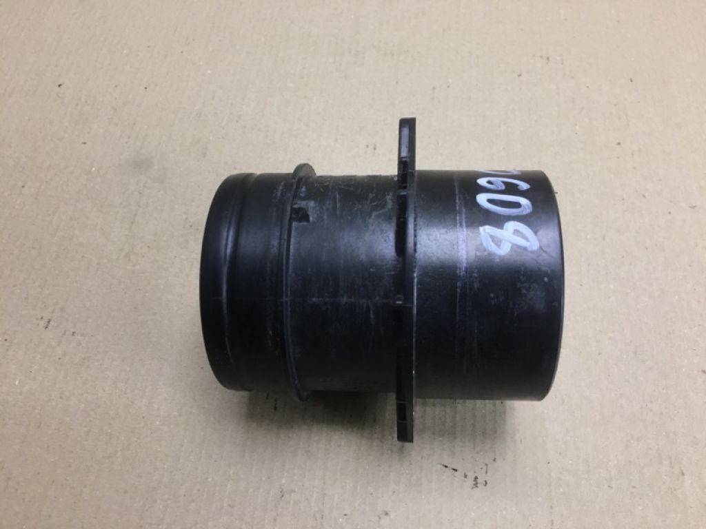 07K 129 637 | Патрубок воздушного фильтра VOLKSWAGEN JETTA USA 10-17