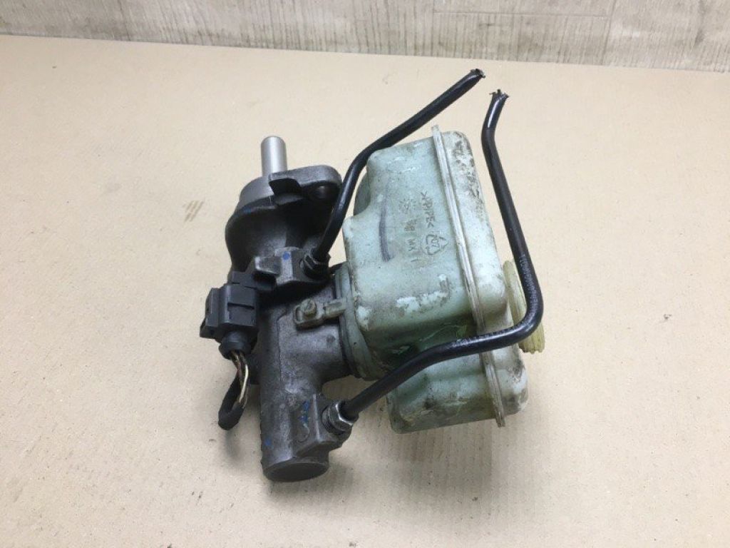 1K1 614 019 M | Головний гальмівний циліндр VOLKSWAGEN JETTA USA 10-17 - Фото 3