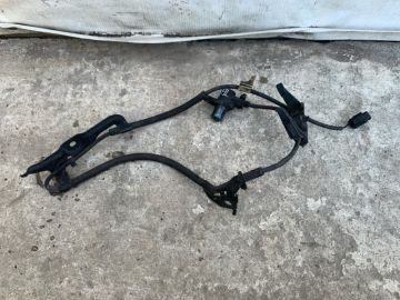 Датчик ABS передн. лев. TOYOTA CAMRY 40 06-11