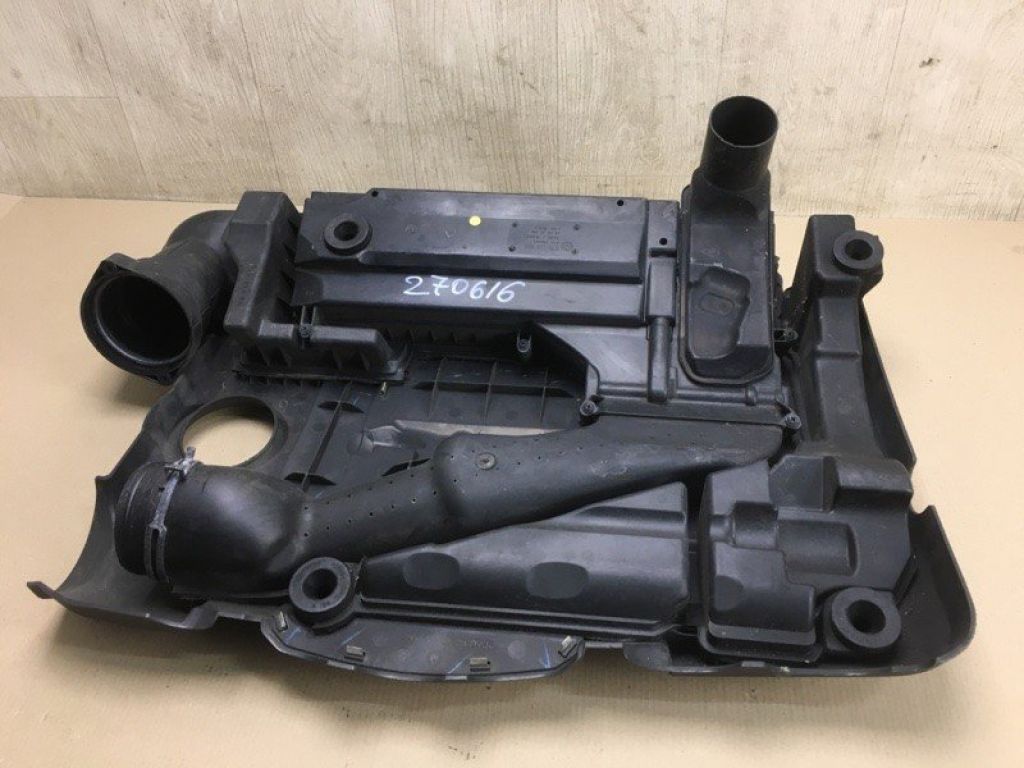 07K 129 607 C | Корпус повітряного фільтра VOLKSWAGEN JETTA 05-10 - Фото 3
