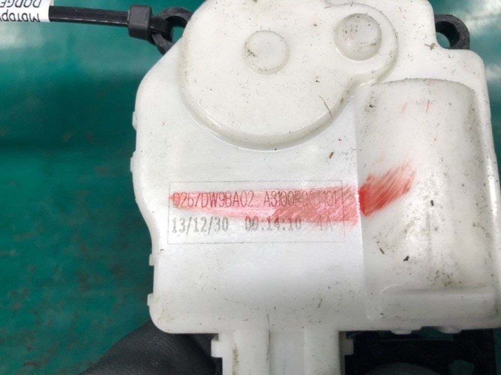 68232703AA | Моторчик заслонки печки задн. DODGE DURANGO 11- (WD) - Фото 3