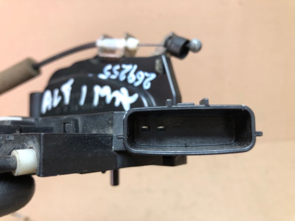 82501-ZX60A | Замок двері задн. лів. NISSAN ALTIMA L32 07-12 - Фото 4