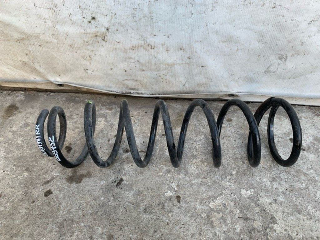 48231-50200 | Пружина задньої підвіски LEXUS LS430 00-06 - Фото 3