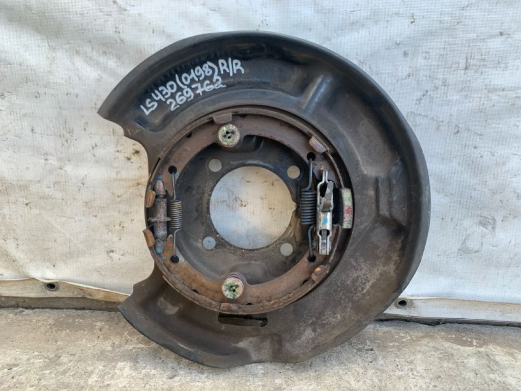 46503-50030 | Тормозной механизм прав. LEXUS LS430 00-06