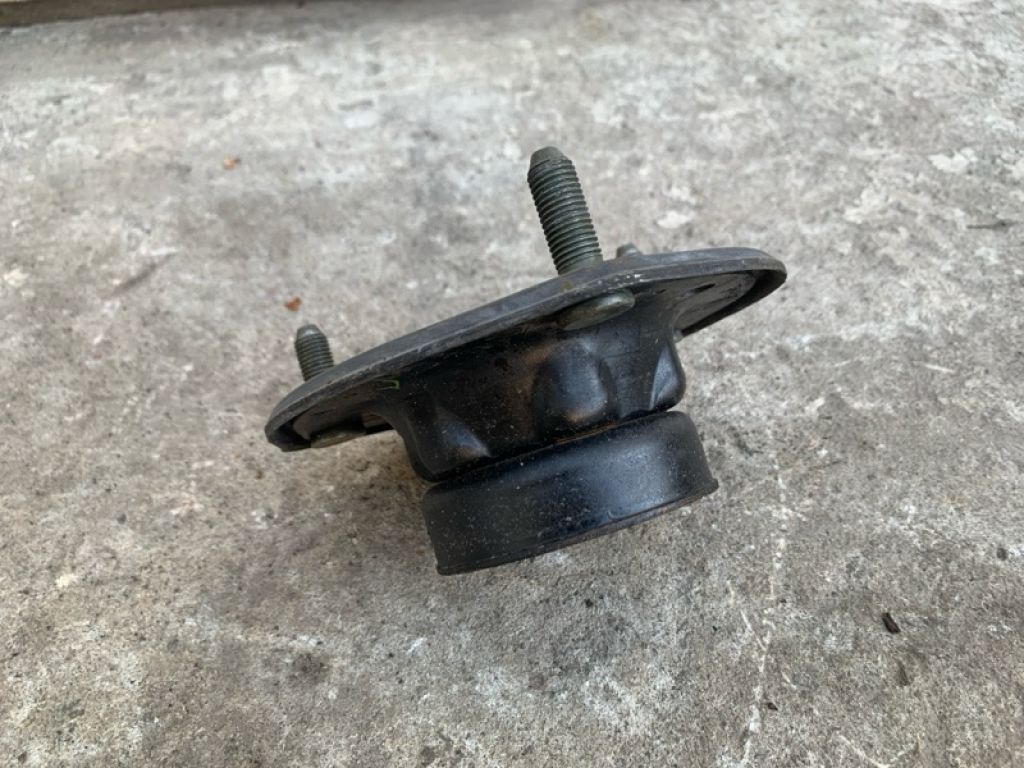 48680-50110 | опора амортизатора передн. LEXUS LS430 00-06 - Фото 2