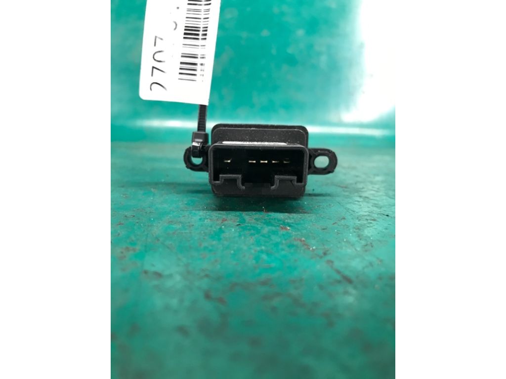 B32H-66-370 | Кнопка склопідіймача передн. прав. MAZDA 3 BK 03-08 - Фото 4