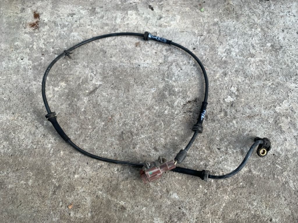 D7900-ZC30A | Датчик ABS задн. лев. NISSAN QX56 / TITAN / ARMADA 04-16