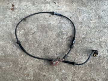 Датчик ABS задн. лев. NISSAN QX56 / TITAN / ARMADA 04-16