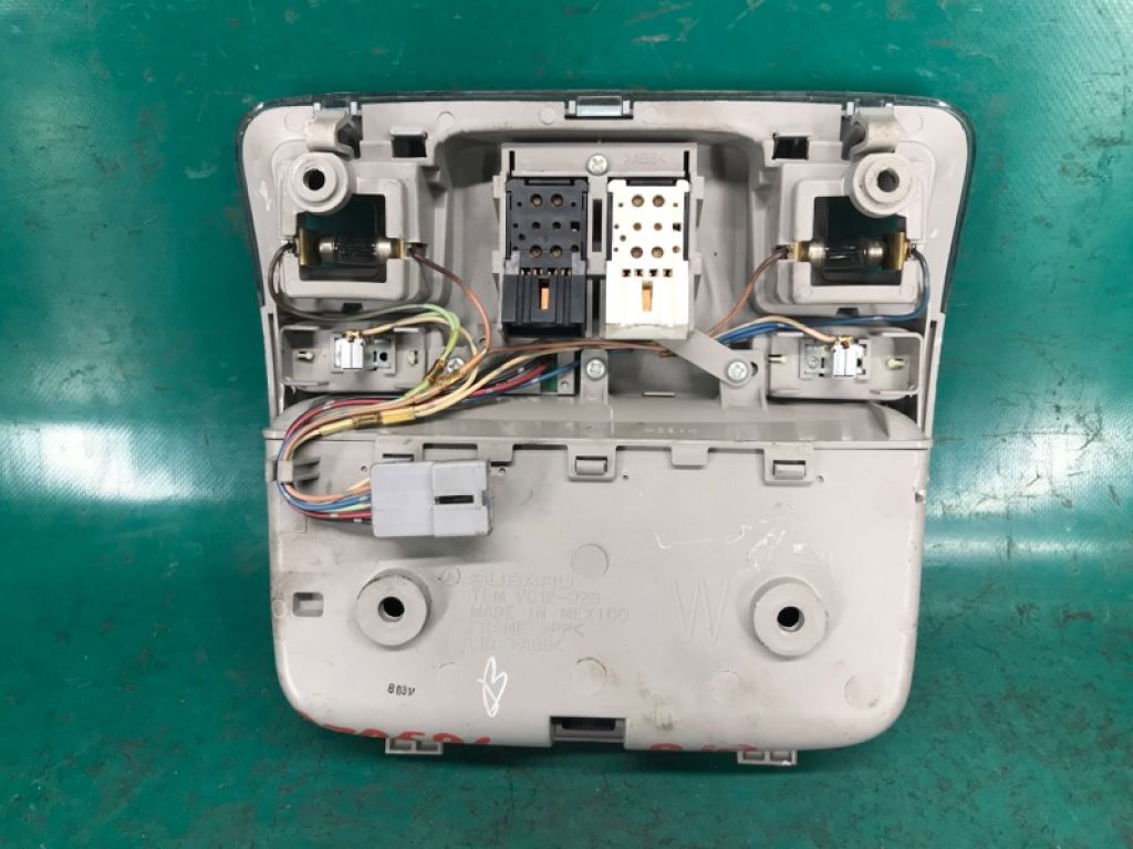 92151XA03AMV | Плафон салону SUBARU TRIBECA B10 07-13 - Фото 3