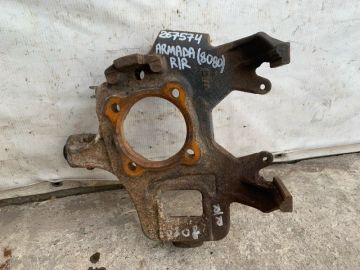 Цапфа прав. NISSAN QX56 / TITAN / ARMADA 04-16