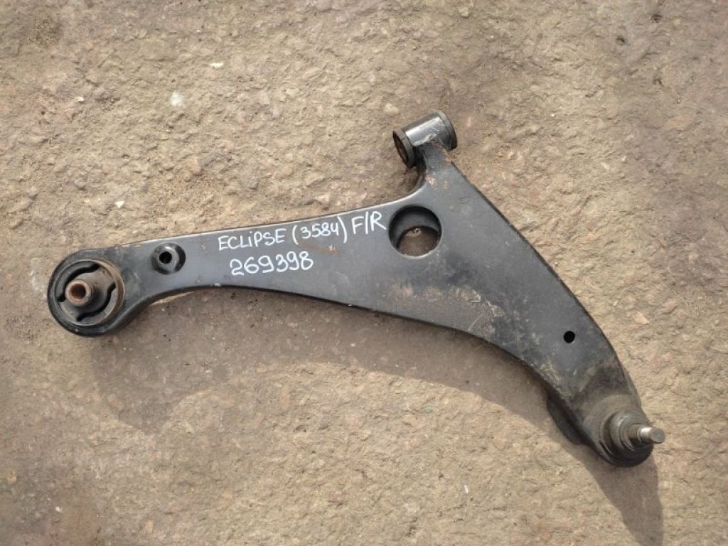 MN186656 | Важіль передньої підвіски нижній прав. MITSUBISHI ECLIPSE 05-08