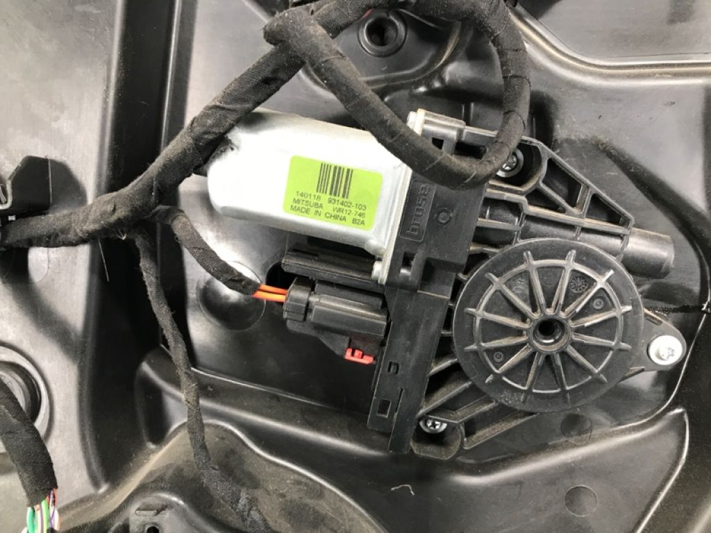 68092214AA | Склопідйомник задн. прав. DODGE DURANGO 11- (WD) - Фото 3